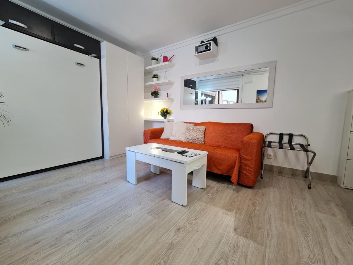 Plaza Mostenses En Plaza Espana Madrid Ngoại thất bức ảnh